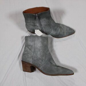 Lucky Brand Gray Suede Western Ankle Boots Size 9 NWOB